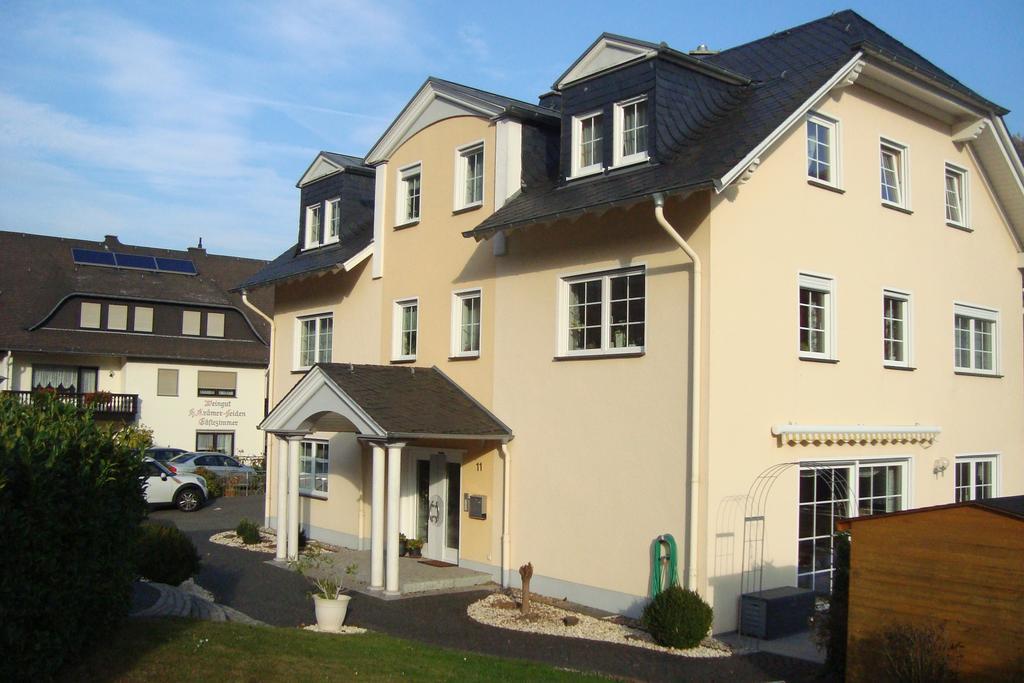 Residenz Moselstausee Sankt Aldegund Exterior photo
